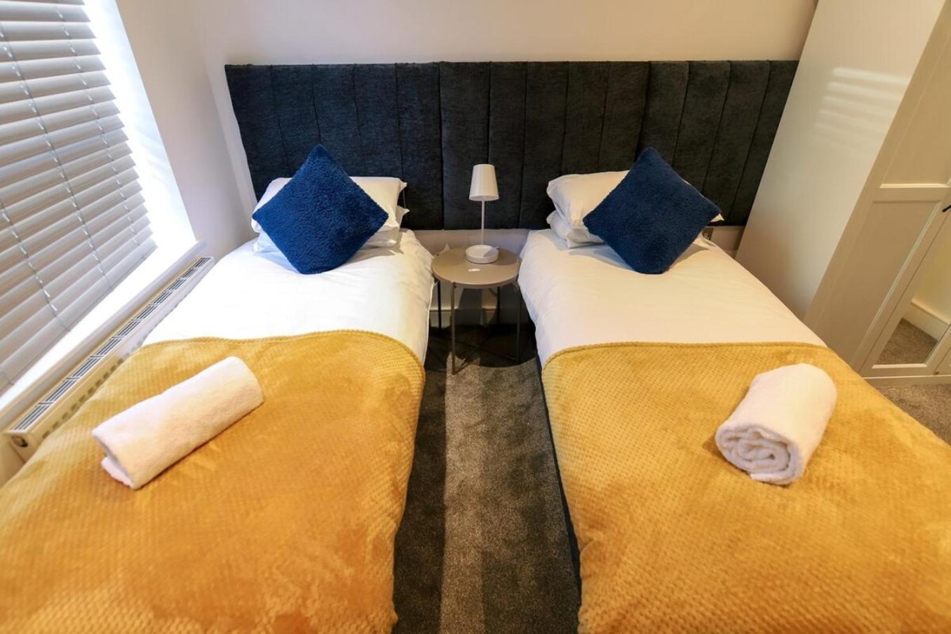 New- Modern 2Br Apt Wifi Sleep5 City Centre Шеффілд Екстер'єр фото