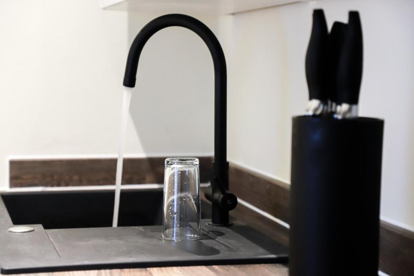 New- Modern 2Br Apt Wifi Sleep5 City Centre Шеффілд Екстер'єр фото
