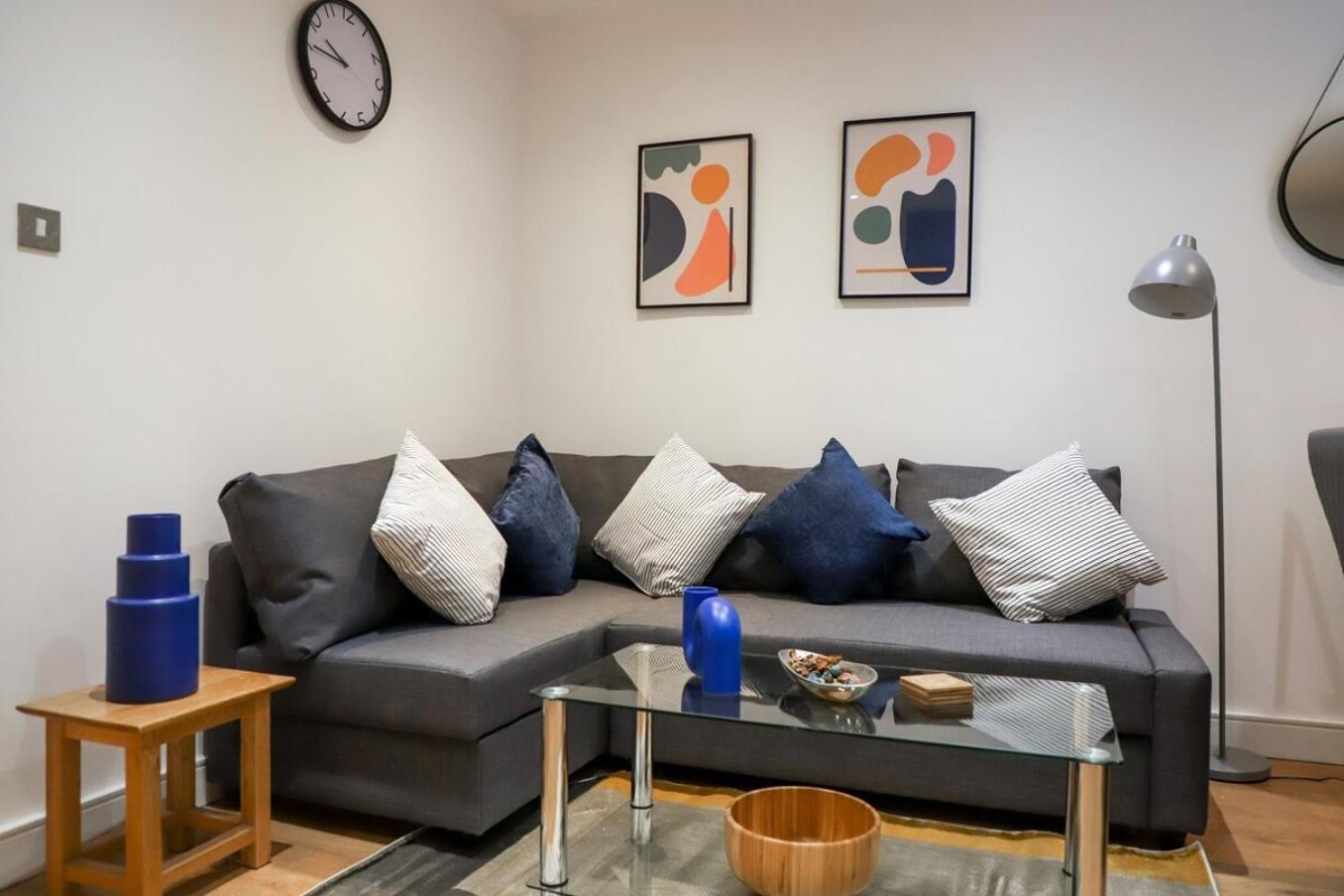 New- Modern 2Br Apt Wifi Sleep5 City Centre Шеффілд Екстер'єр фото