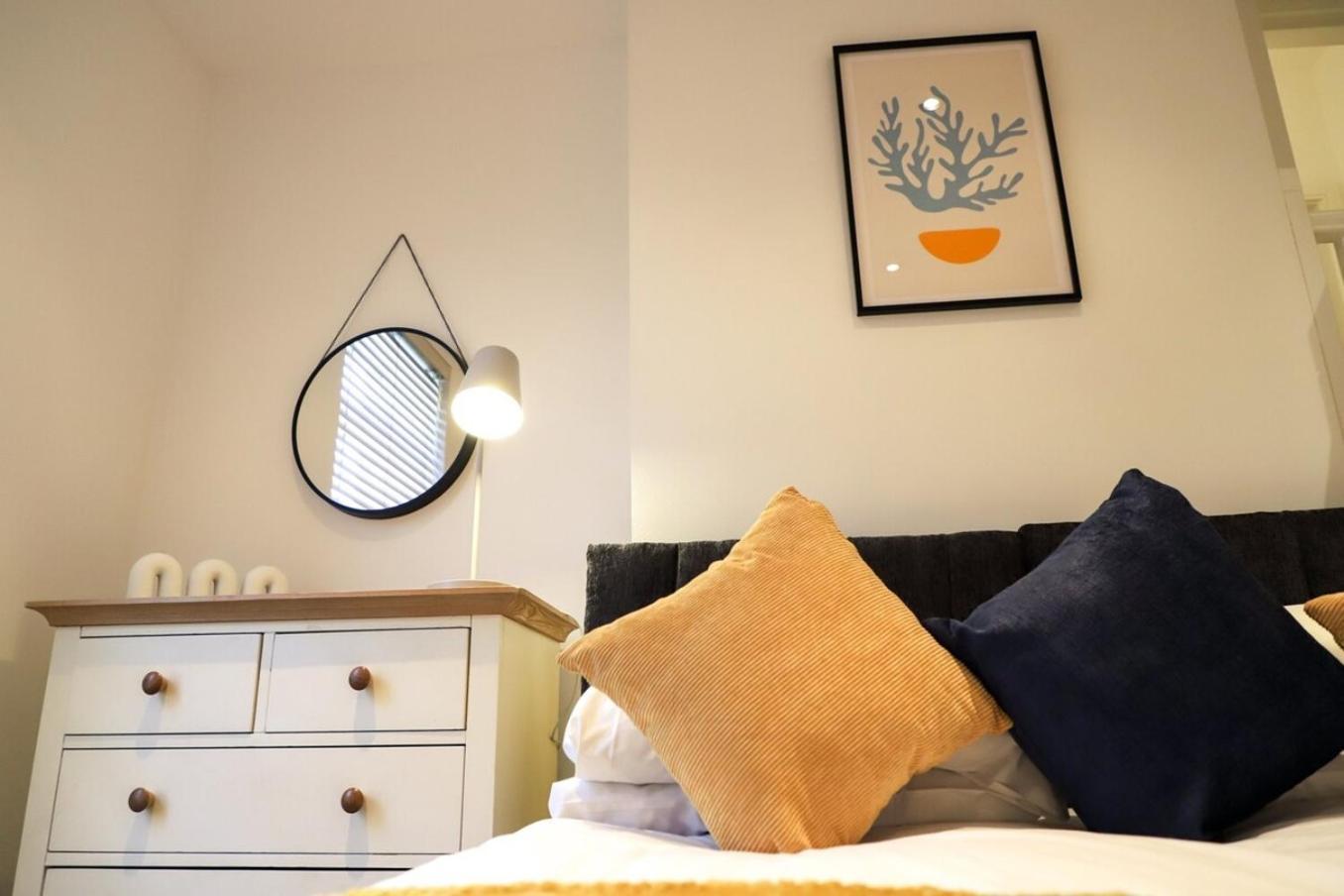 New- Modern 2Br Apt Wifi Sleep5 City Centre Шеффілд Екстер'єр фото