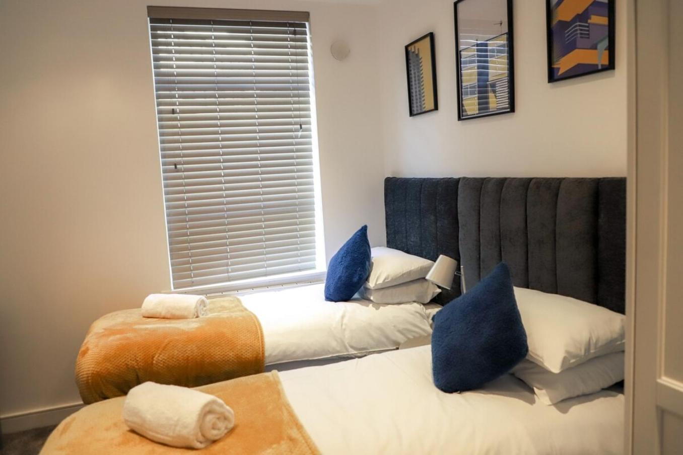 New- Modern 2Br Apt Wifi Sleep5 City Centre Шеффілд Екстер'єр фото